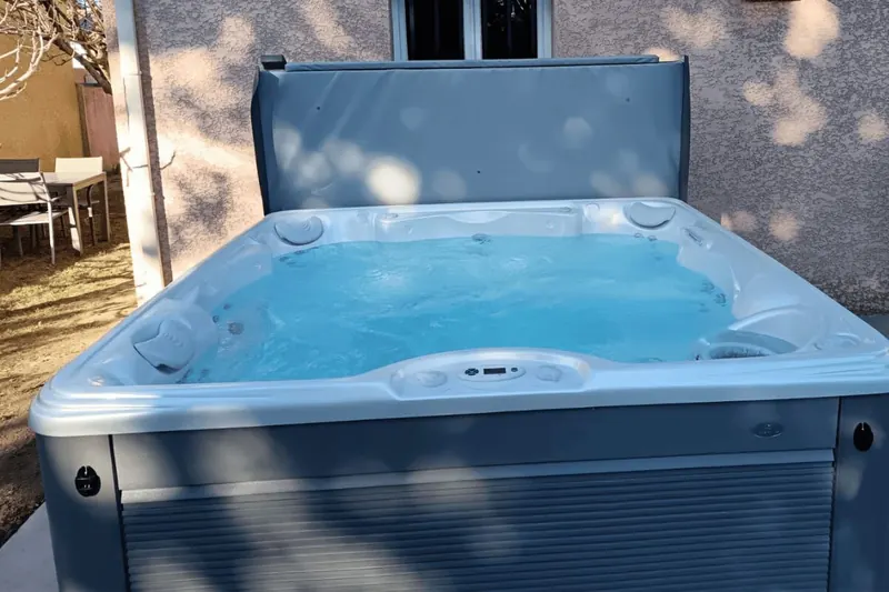 Spa Caldera Palatino en eau à Mèze