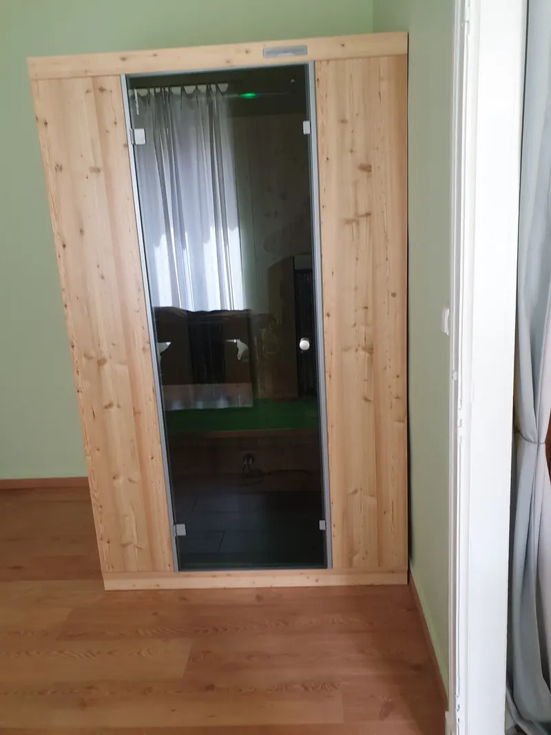 Porte vitrée fermée de la cabine